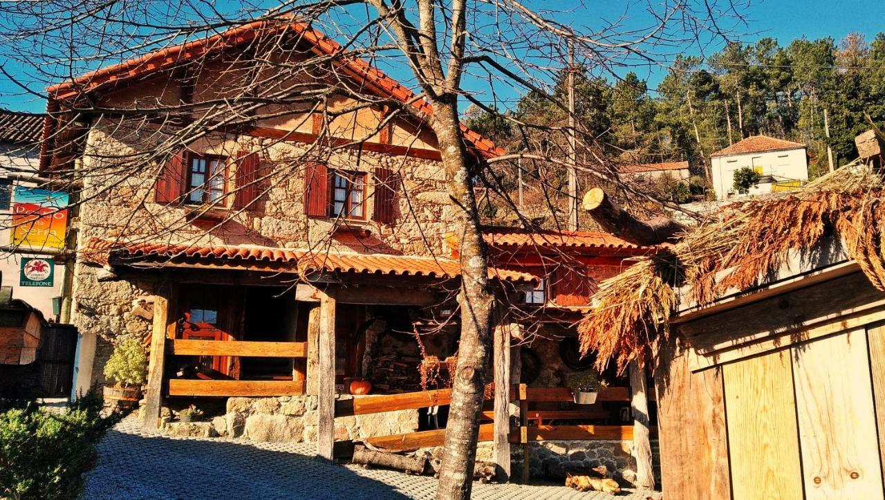 Chale Pouso Da Serra - Casas De Montanha Costilhao Exterior foto